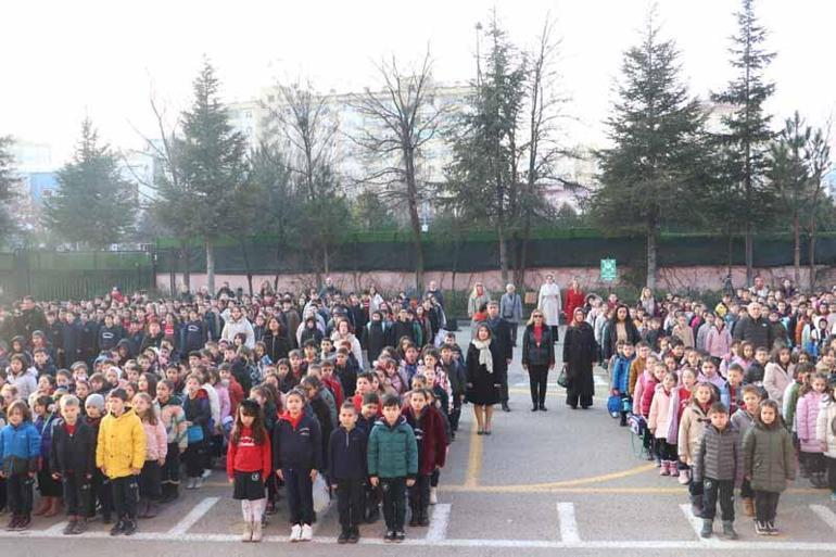 Ankarada yarıyıl tatili sonrası ilk ders zili çaldı