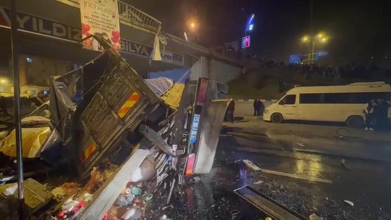 Şanlıurfada 3 kişinin öldüğü 22 kişinin yaralandığı kazanın yeni görüntüsü ortaya çıktı