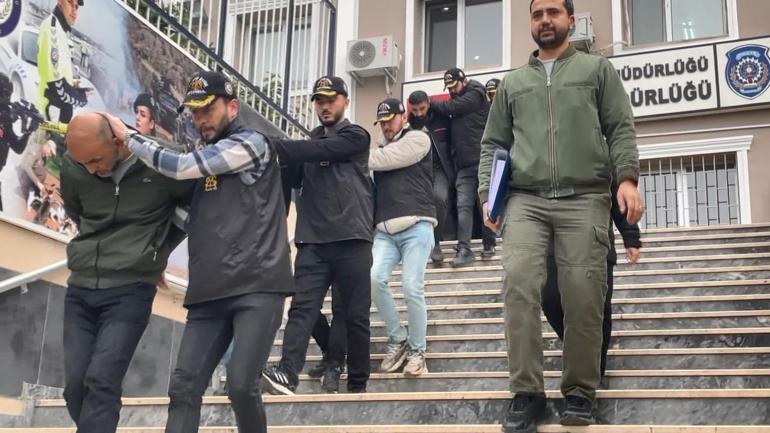 Çalıntı çekle 10 milyon liralık züccaciye eşyası çalan şüpheliler yakalandı