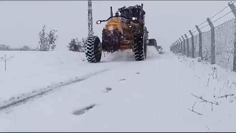 Yurtta kar yağışı; bazı yerleşim yerleri ulaşıma kapandı