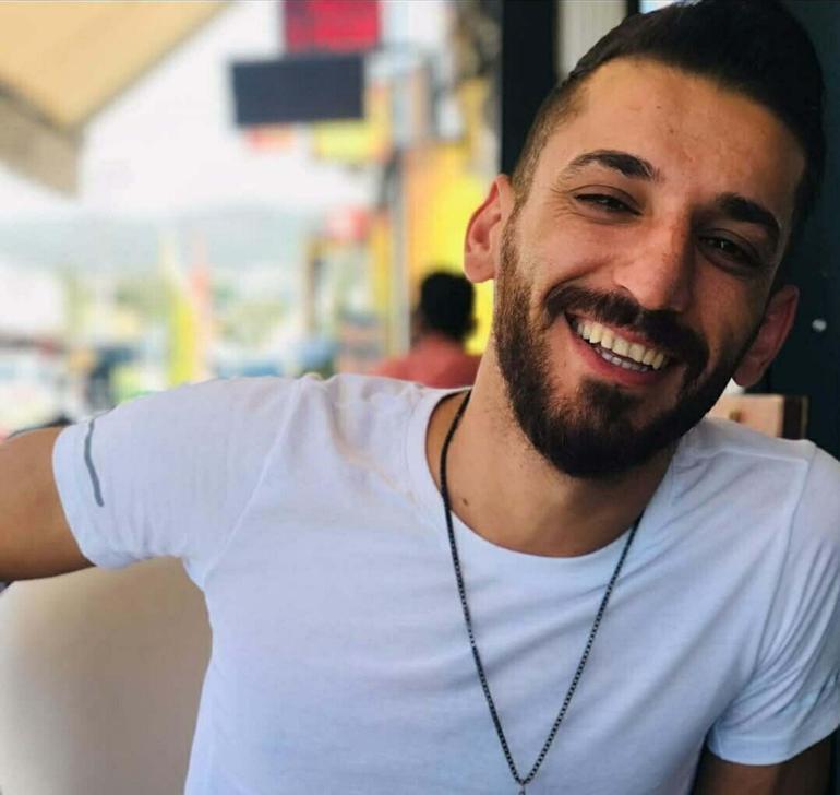 İzmirde alacak meselesi nedeniyle tartıştığı arkadaşını öldürdü