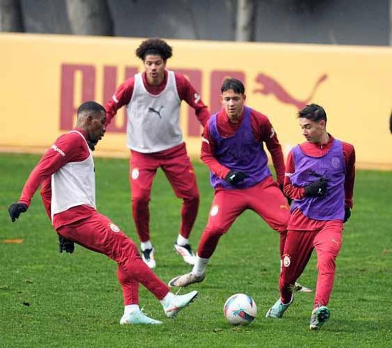 Galatasarayda Lemina ve Cuesta ilk idmanına çıktı