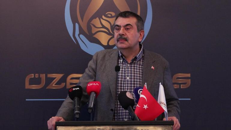 Milli Eğitim Bakanı Tekin: Biz kendimize özgü bir model ürettik