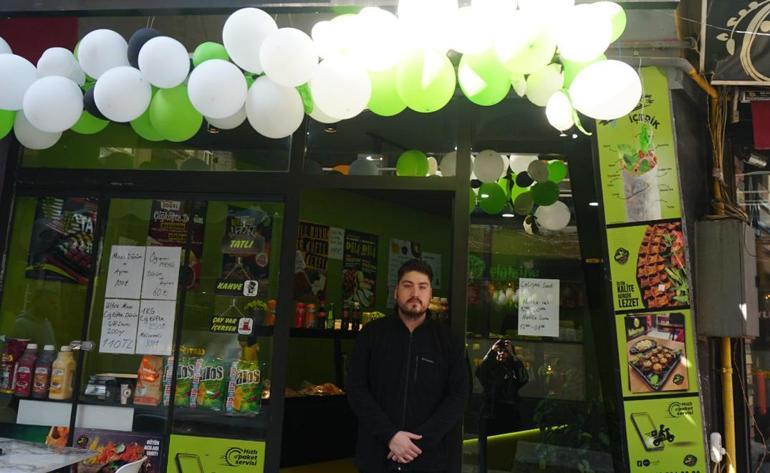 Çiğ köftecinin açılışta kullandığı balonların çalınması kamerada