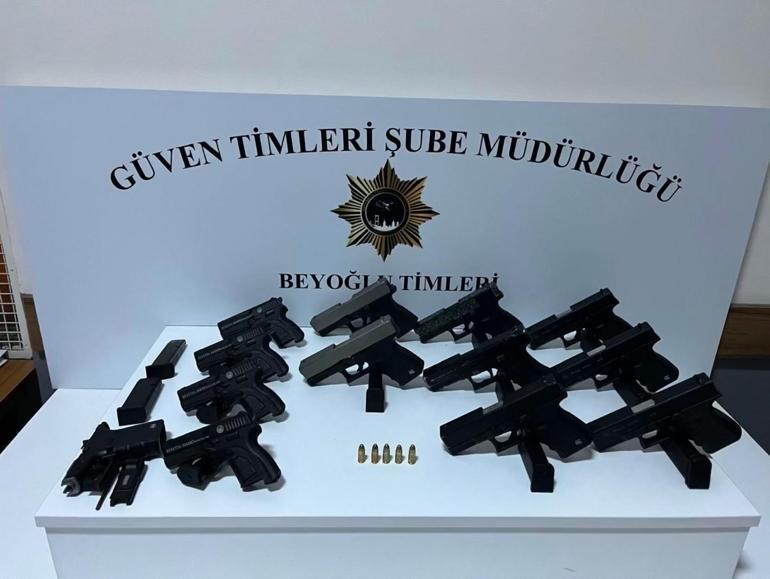 Gaziosmanpaşa’da silah ticareti operasyonu: 12 tabanca ele geçirildi