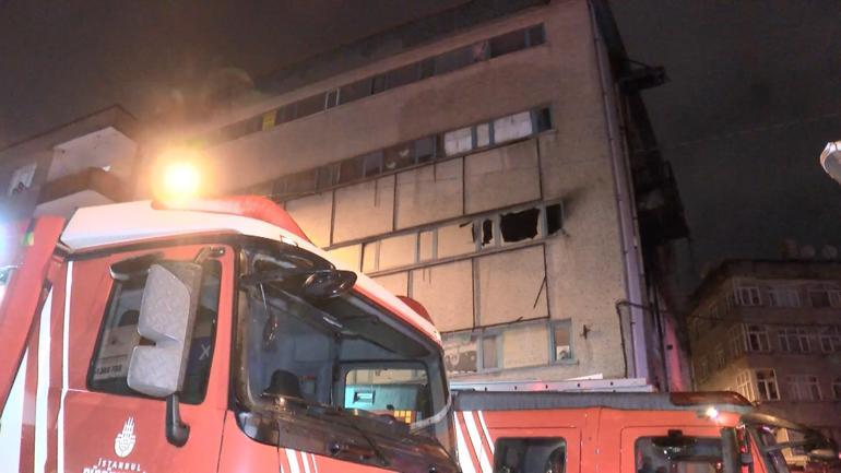 Bağcılarda, 3üncü kattaki tekstil atölyesinde yangın