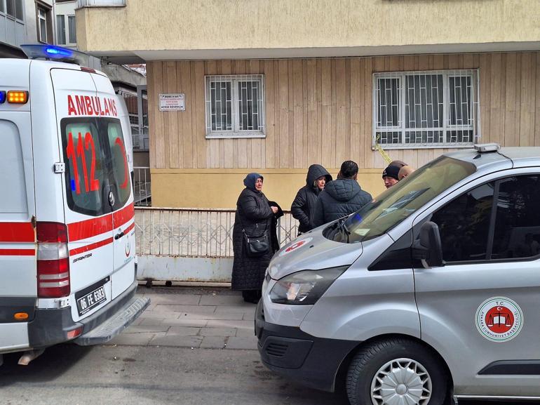 Şizofreni hastası anne, çocuklarının bileklerini kesti; 2 ölü, 1 yaralı