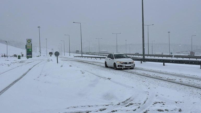 Kocaelide kar yağışı