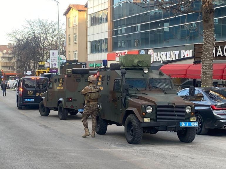 Poligonda kendini vurmak istedi; polis vazgeçirdi
