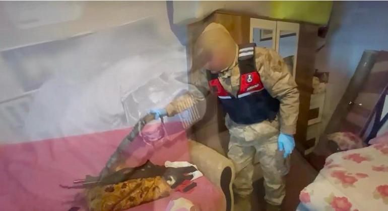 Kars’ta eksi 19 derecede kaçak silah operasyonu: 31 gözaltı
