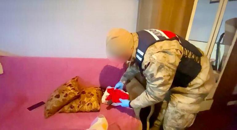 Kars’ta eksi 19 derecede kaçak silah operasyonu: 31 gözaltı