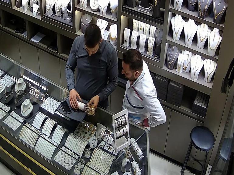 Çalıştığı kuyumcu dükkanından 3 kilo bilezik çaldı, Şeytana uydum dedi