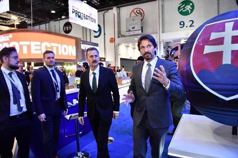 Savunma Sanayii Başkanı Görgün IDEX 2025te temaslarını sürdürüyor