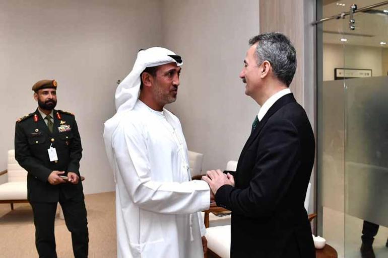 Savunma Sanayii Başkanı Görgün IDEX 2025te temaslarını sürdürüyor