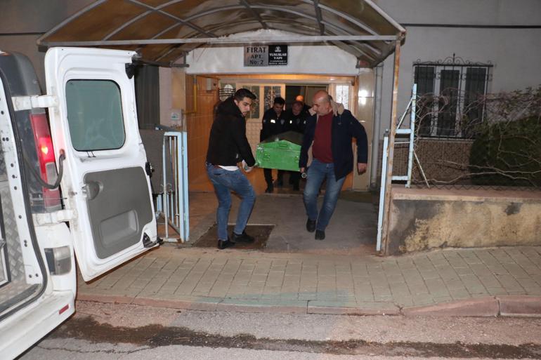 Eşini 14 bıçak darbesiyle öldüren sanık: Onu çok seviyordum