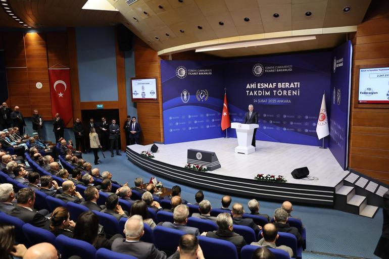 Bakan Bolat: Aylık gıda enflasyonunun Ocak 2025in altında gelmesini bekliyoruz