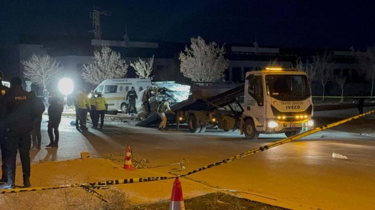 Konyada TIR, ekip otosuna arkadan çarptı; 1 polis şehit oldu, 2 polis ağır yaralandı