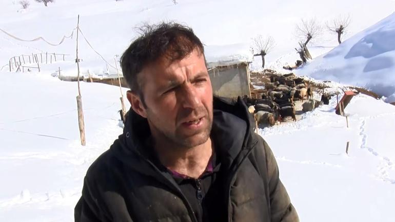 Köyde erzakı tükenen aile, 112den yardım istedi