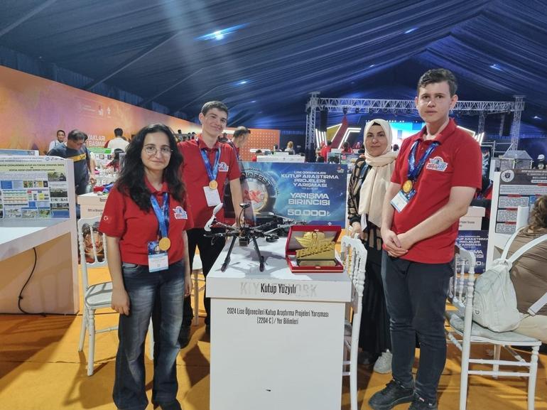 TEKNOFEST takımının geliştirdiği İHA Antarktika’da uçtu: İklim değişikliği araştırmalarına destek