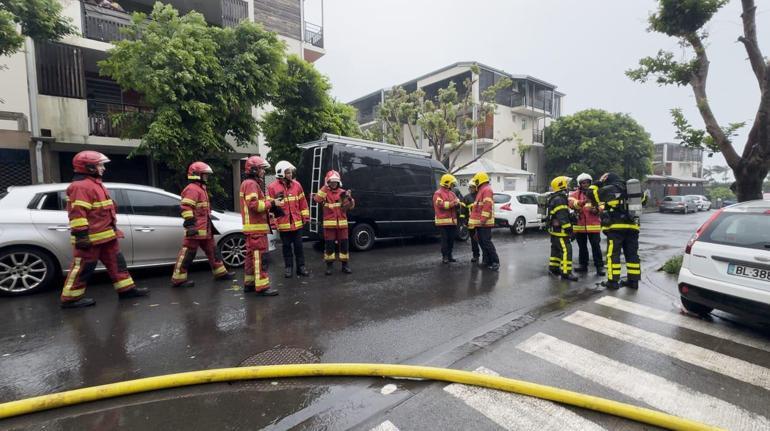 Fransanın Reunion Adasında Garance Kasırgası nedeniyle ölenlerin sayısı 4e yükseldi