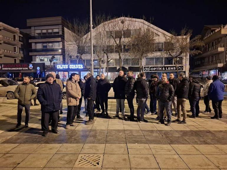 Müteahhidin banka borcu nedeniyle, parasını ödeyip satın aldıkları evlerinden atılacaklar