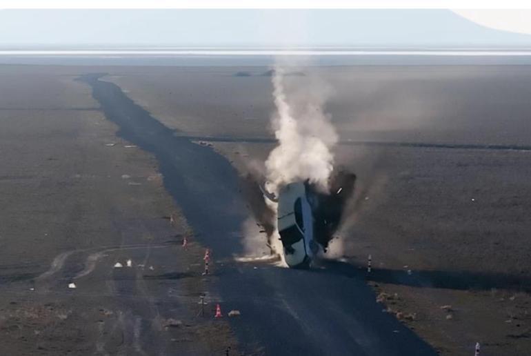 Bakan Kacır: GÖZDE, en hızlı hedefe isabet eden güdüm kiti oldu