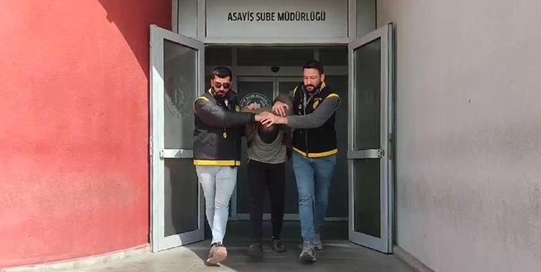 Banka oturan 2 kardeşi bıçaklayarak öldüren şüpheliden küfür savunması