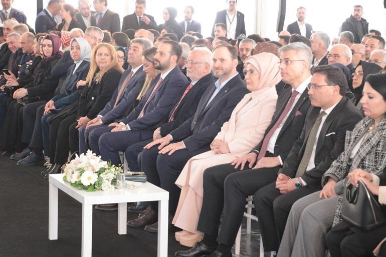 Emine Erdoğan: Çocuklarımızı bu dijital dadıların elinden kurtaralım