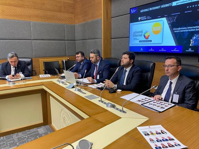 BTK Başkan Yardımcısı Gün: Aileler, çocuklarının internet ile ilgili yaşadığı sorunlardan haberdar değil