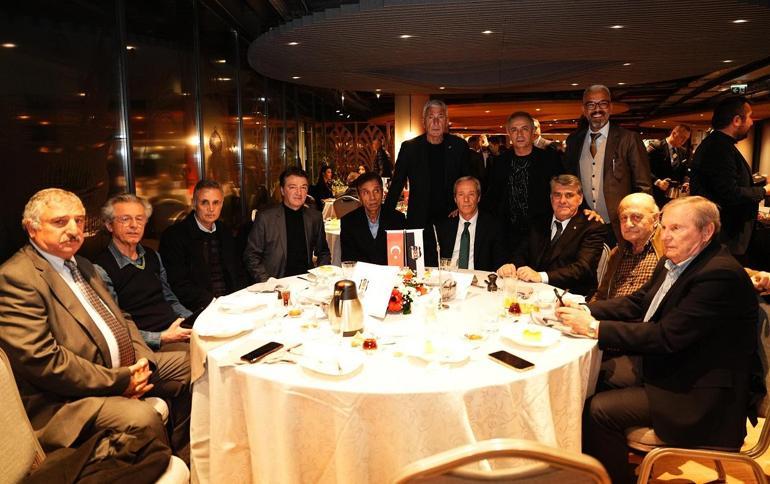 BeÅiktaÅ CamiasÄ± iftarda buluÅtu