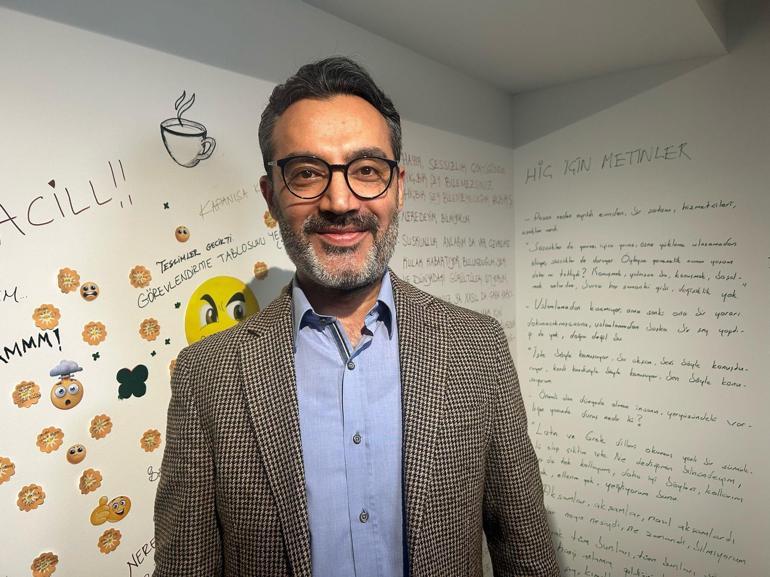 Sanat ve akademiyi buluşturan sergi: ‘Daimi Yolcu’