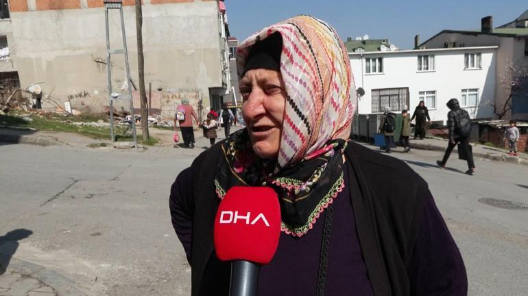 Başakşehirde rögardan giren hırsızlar yer altı kablolarını çaldı; mahalleli internetsiz kaldı