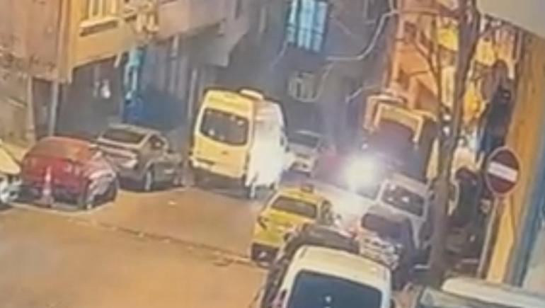 Kağıthane’de kamyonetin ezdiği 17 yaşındaki Mustafa hayatını kaybetti; kaza anı kamerada