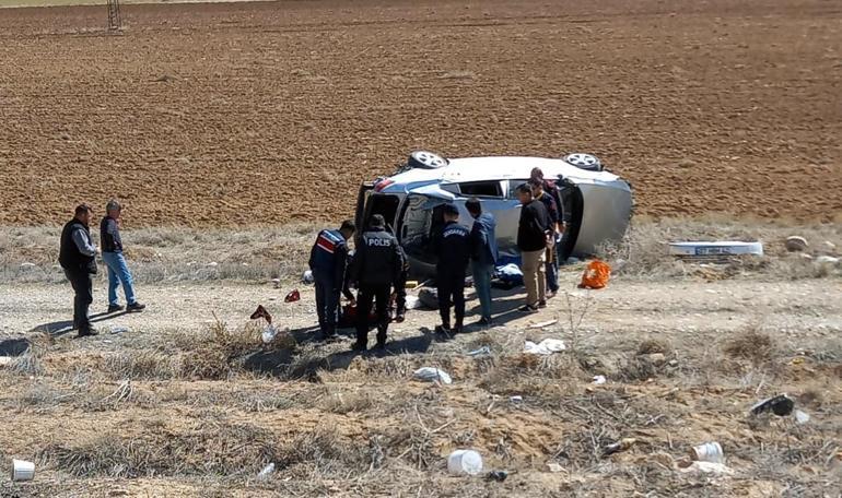 Takla atan otomobilin sürücüsü kurtuldu, eşi öldü