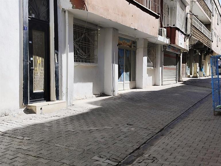 Sahte işlemler yapan kadın doğum uzmanının kliniği boşaltıldı