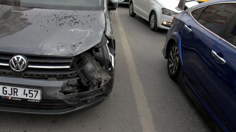 Esenler’de 6 araç 1 motosikletin karıştığı zincirleme kaza: 2 yaralı