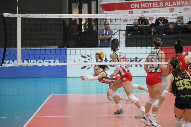 İzmir derbisinde kazanan Göztepe oldu