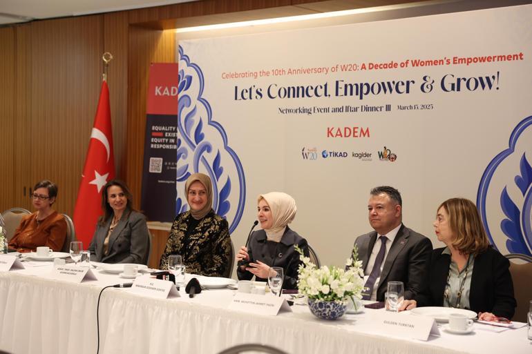 Bakan Göktaş, KADEM’in iftar programında konuştu