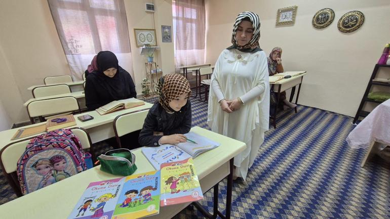 Kuran kursundaki öğreticinin yardımı ile Türkçe öğrenen Afgan Seher, okula gitmek istiyor
