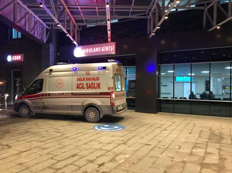 Tartıştığı kocasını boğazından bıçakladı