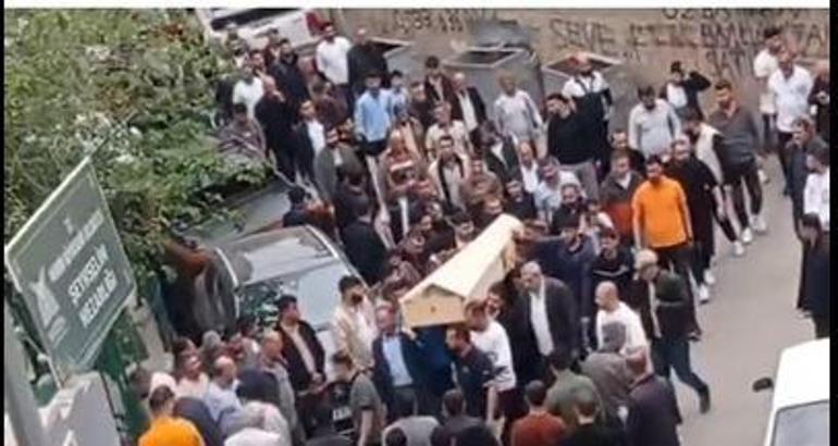 Başından vurularak öldürülen Mahmut, toprağa verildi