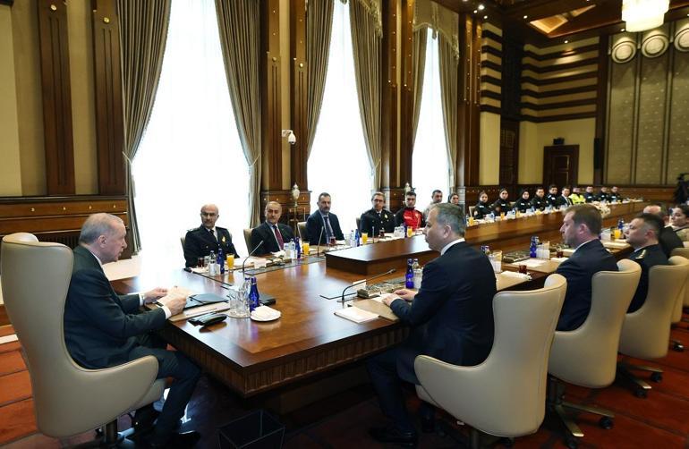 Cumhurbaşkanı Erdoğan: Emniyet birimlerimiz, eşkıyalığa fırsat vermemiştir