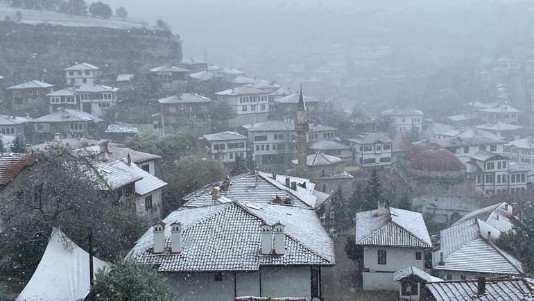 Yurdun bazı bölgeleri beyaza büründü