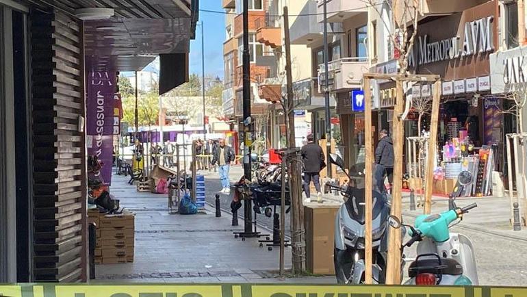 Fünye ile patlatılan kutudan kağıt çıktı