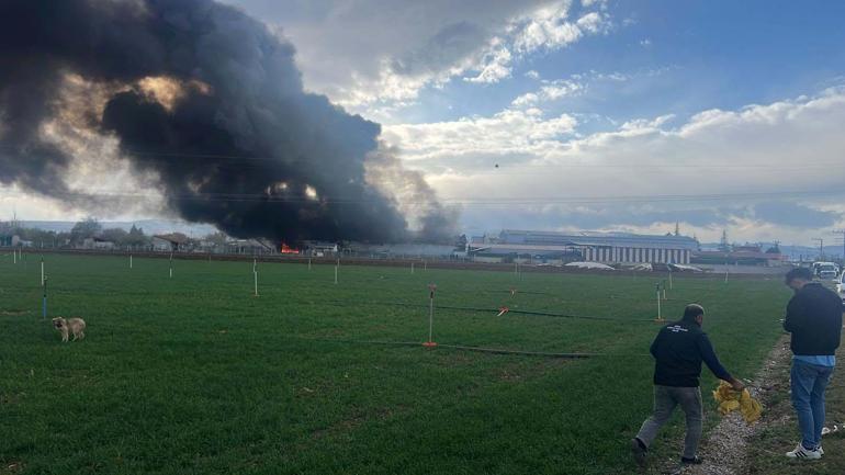 Kaynak makinesinden sıçrayan kıvılcımlar tavuk çiftliğini yaktı