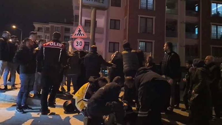 Bursada otomobil ile çarpışan motosikletin sürücüsü ağır yaralandı; kaza anı kamerada