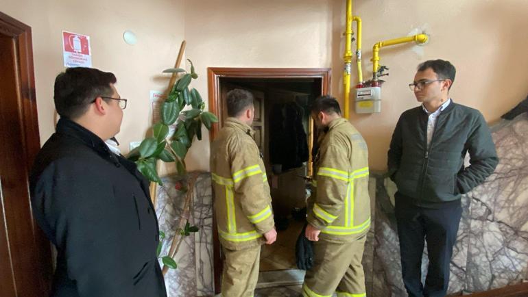 Daire yangınında 3ü çocuk, 4 kişi dumandan etkilendi