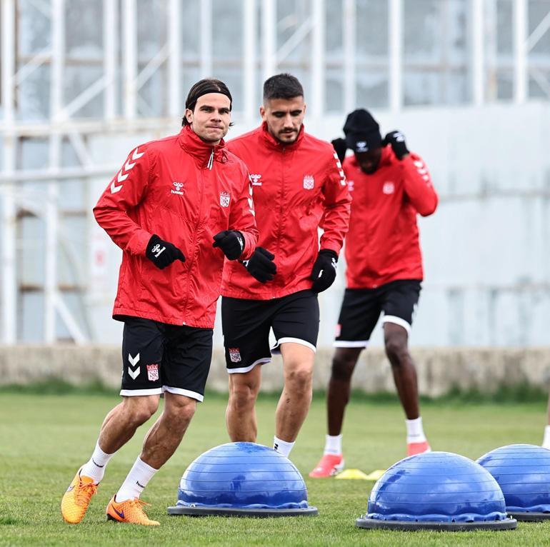 Sivasspor, Kasımpaşa maçı hazırlıklarını sürdürüyor