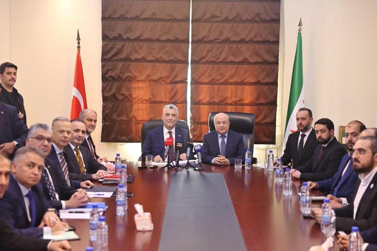 Bakan Bolat, Suriye Ulaştırma Bakanı Bedir ile bir araya geldi