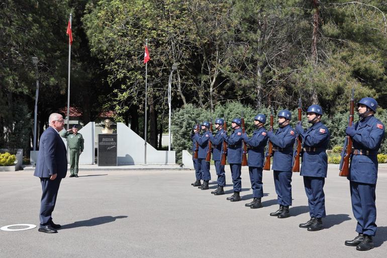 Bakan Güler, Hava ve Füze Savunma Simülatör Merkezi açılışına katıldı
